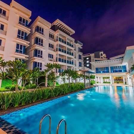 Homestay @ Bandar Seri Putra Kajang Zewnętrze zdjęcie