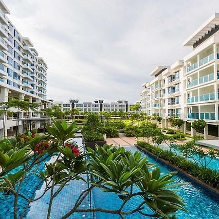 Homestay @ Bandar Seri Putra Kajang Zewnętrze zdjęcie