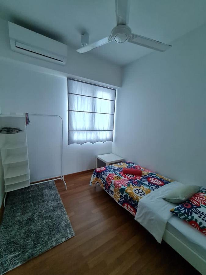 Homestay @ Bandar Seri Putra Kajang Zewnętrze zdjęcie